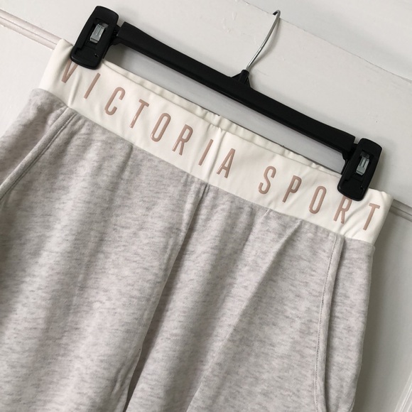 Victoria’s Secret Sports crop sweatshirt & coordinating sweatpants - Size Small - Picture 10 of 13